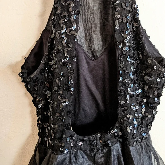 Sold! NWT Vintage Y2K Faviana Sequin High Neck Backless Dress - Picture 8 of 10